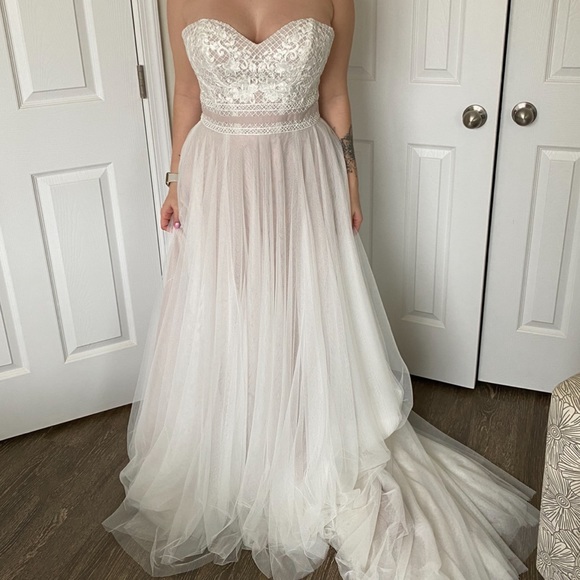 Watters Wtoo Siobhan Wedding Dress Style 19715 - Picture 6 of 10